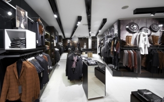 Gợi ý thiết kế cửa hàng thời trang cao cấp